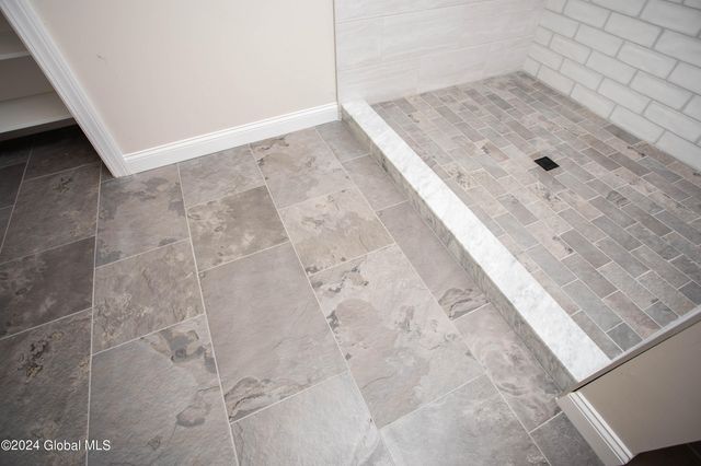 L7 Hetcheltown Road, Glenville, NY 12302