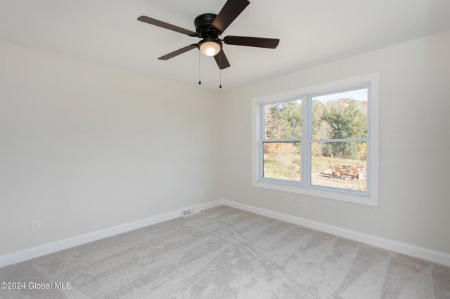 L7 Hetcheltown Road, Glenville, NY 12302