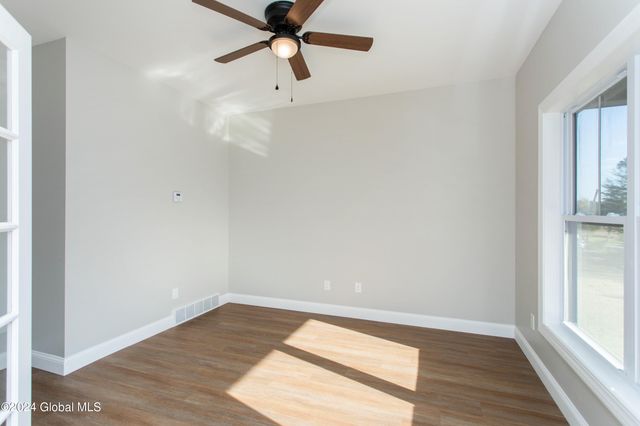 L7 Hetcheltown Road, Glenville, NY 12302