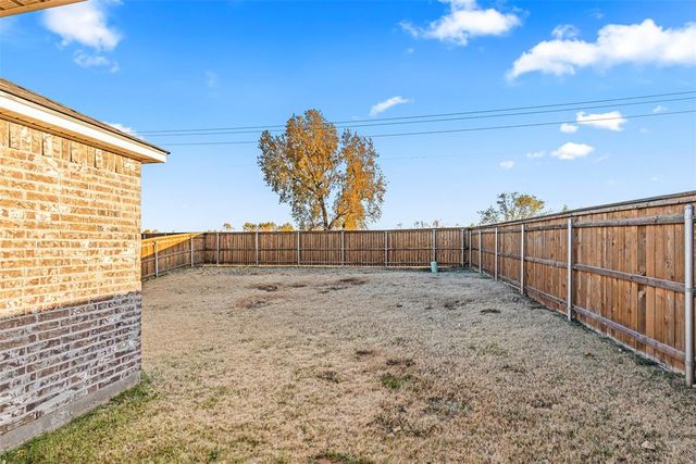 11712 NW 94th Street, Yukon, OK 73099