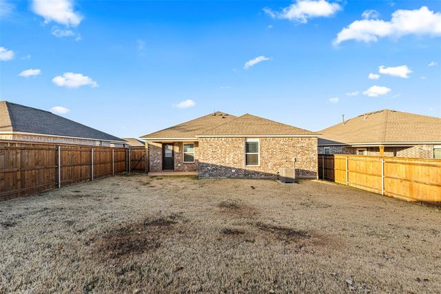 11712 NW 94th Street, Yukon, OK 73099