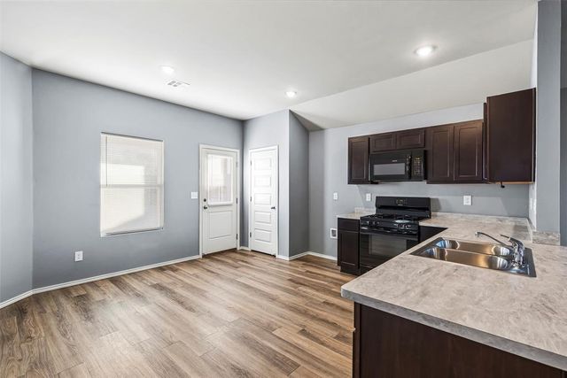 11712 NW 94th Street, Yukon, OK 73099