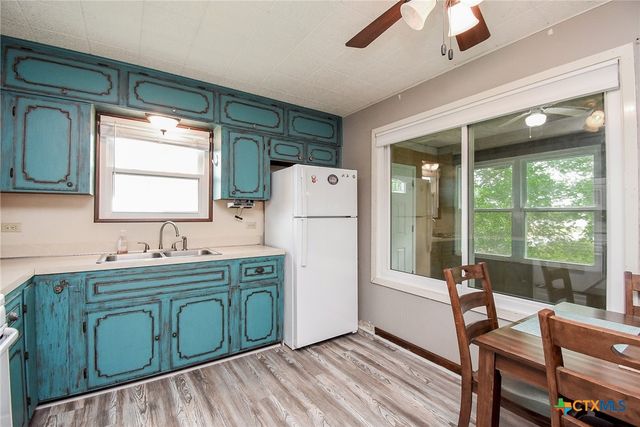 225 Swallow Drive, Palacios, TX 77465