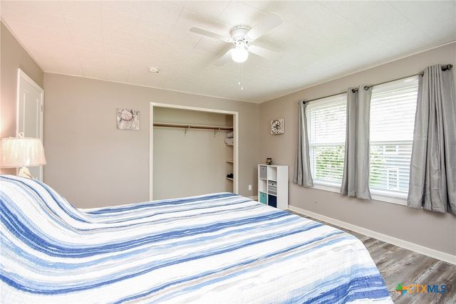 225 Swallow Drive, Palacios, TX 77465