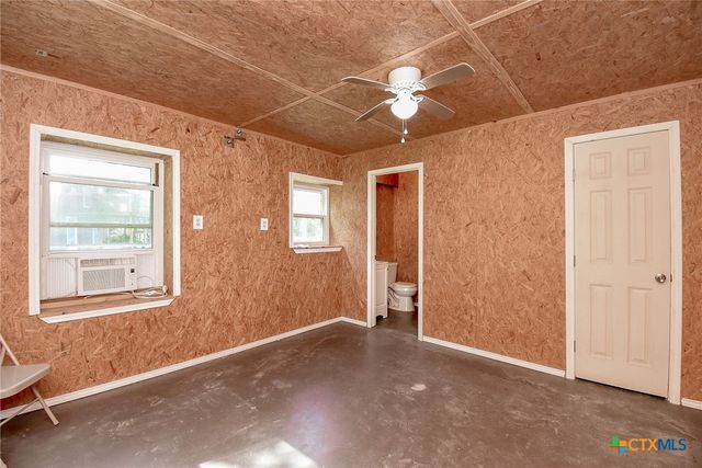 225 Swallow Drive, Palacios, TX 77465