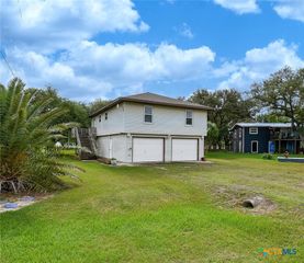 225 Swallow Drive, Palacios, TX 77465