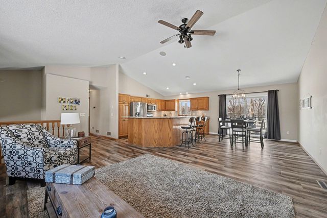 17330 Killarney Avenue, Prior Lake, MN 55372