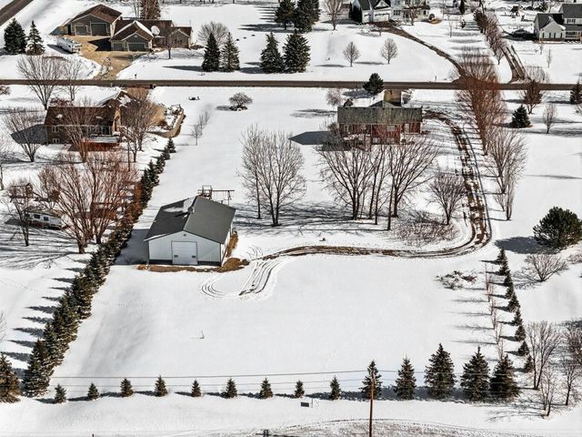 17330 Killarney Avenue, Prior Lake, MN 55372