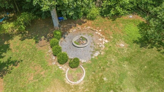 9630 Pine Thicket Way, Roswell, GA 30075