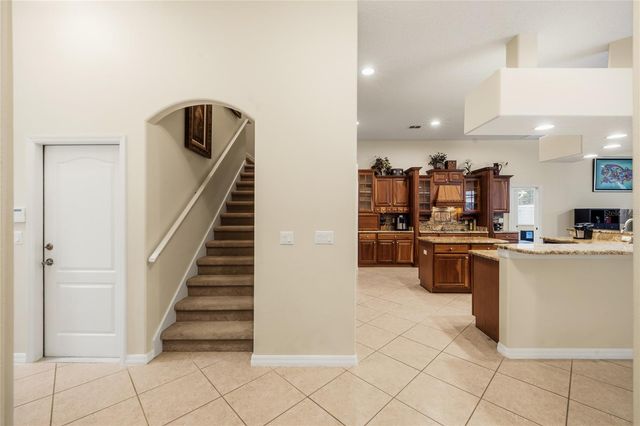 5977 LAKE MELROSE DRIVE, Orlando, FL 32829