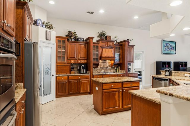 5977 LAKE MELROSE DRIVE, Orlando, FL 32829