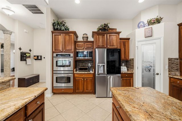 5977 LAKE MELROSE DRIVE, Orlando, FL 32829