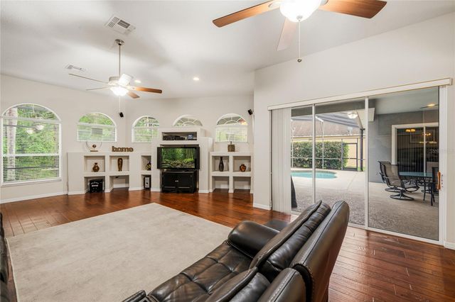 5977 LAKE MELROSE DRIVE, Orlando, FL 32829