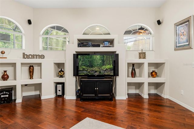 5977 LAKE MELROSE DRIVE, Orlando, FL 32829