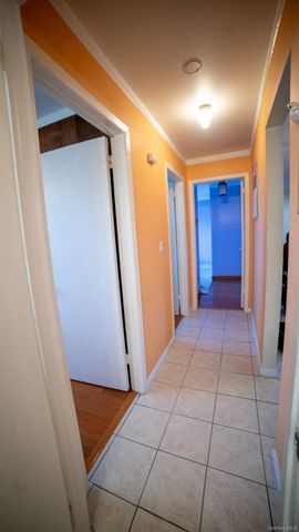 614 Woodland Hills Road, White Plains, NY 10603