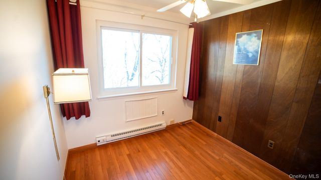 614 Woodland Hills Road, White Plains, NY 10603