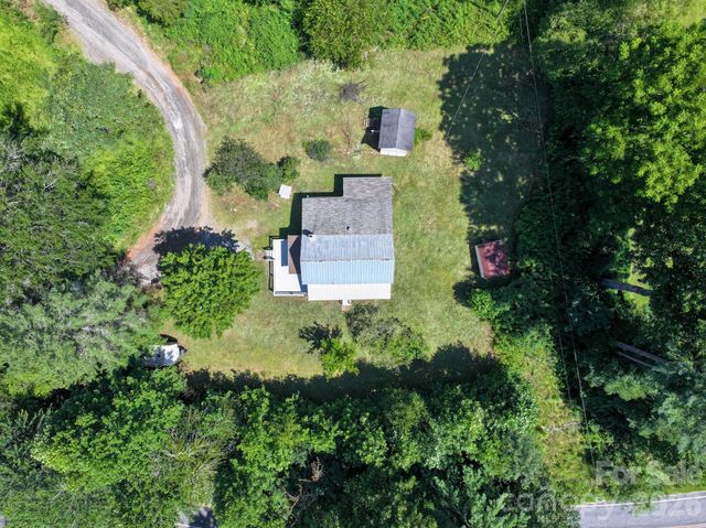 218 Garland Buchanan Road, Sylva, NC 28779