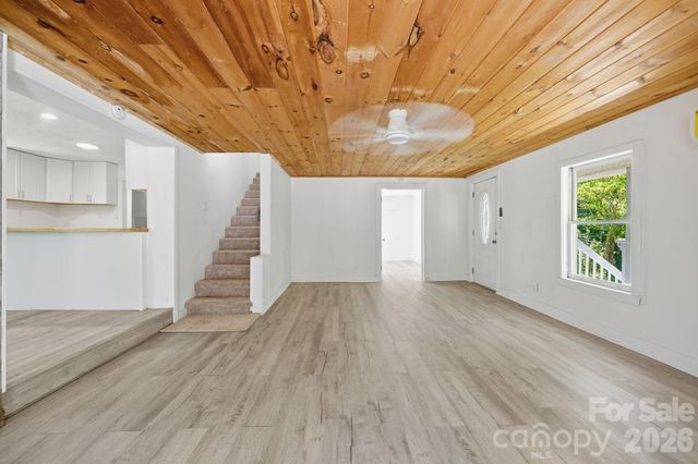 218 Garland Buchanan Road, Sylva, NC 28779