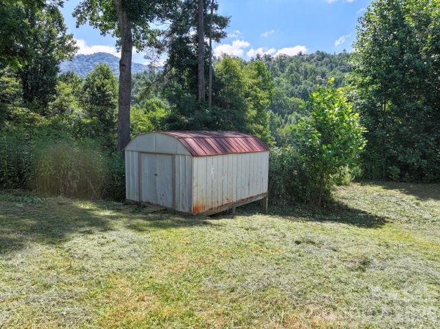 218 Garland Buchanan Road, Sylva, NC 28779