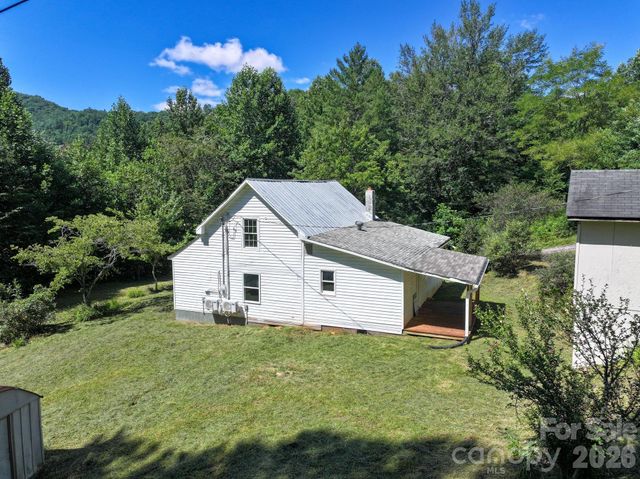 218 Garland Buchanan Road, Sylva, NC 28779