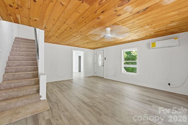 218 Garland Buchanan Road, Sylva, NC 28779