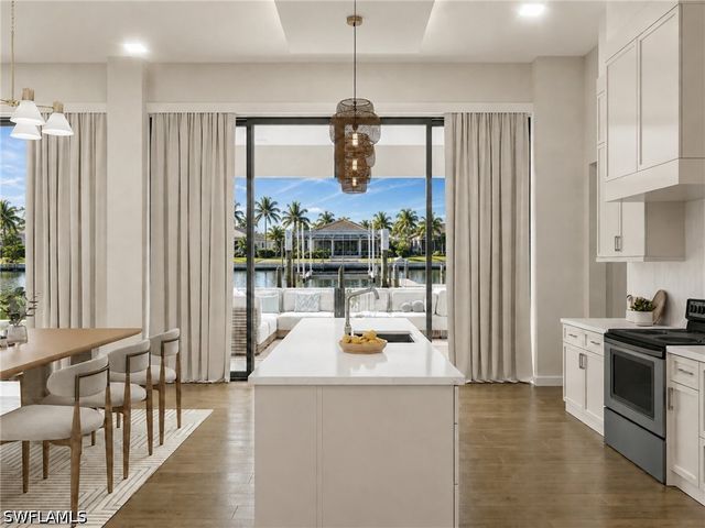 1858 Apataki CT, Marco Island, FL 34145