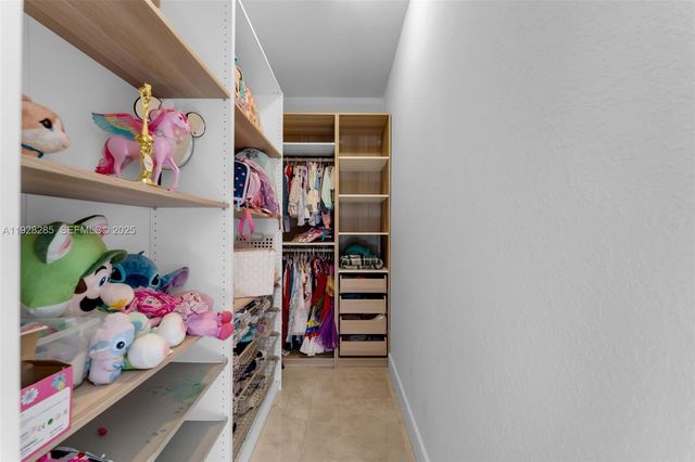 11229 NW 44th Ter, Doral, FL 33178