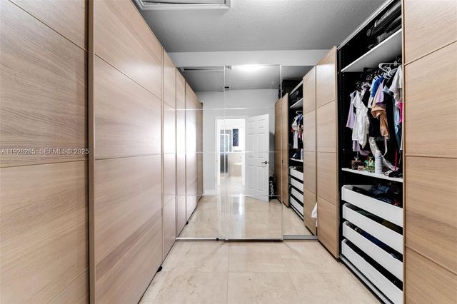 11229 NW 44th Ter, Doral, FL 33178