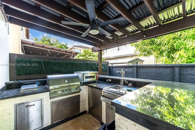 11229 NW 44th Ter, Doral, FL 33178