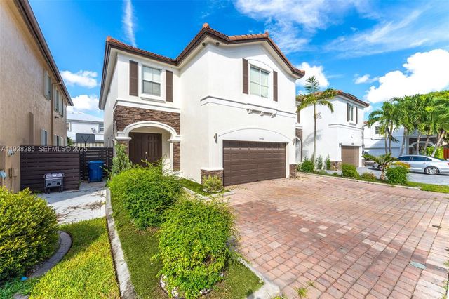 11229 NW 44th Ter, Doral, FL 33178