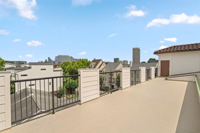 802 Jackson Hill Street 201, Houston, TX 77007