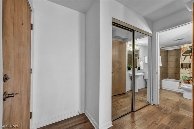 2222 Detroit Avenue 413, Cleveland, OH 44113