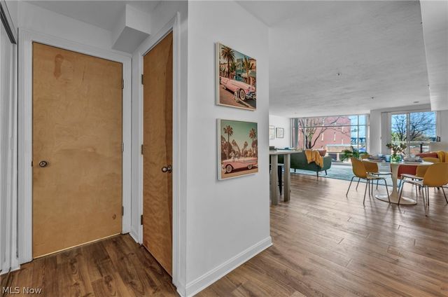 2222 Detroit Avenue 413, Cleveland, OH 44113