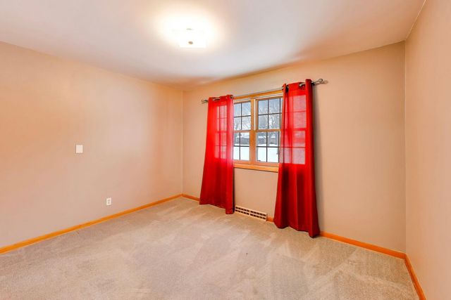 6212 Main Street, Union, IL 60180