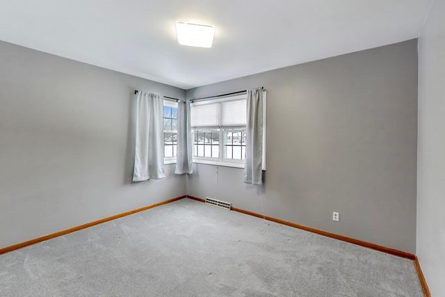 6212 Main Street, Union, IL 60180