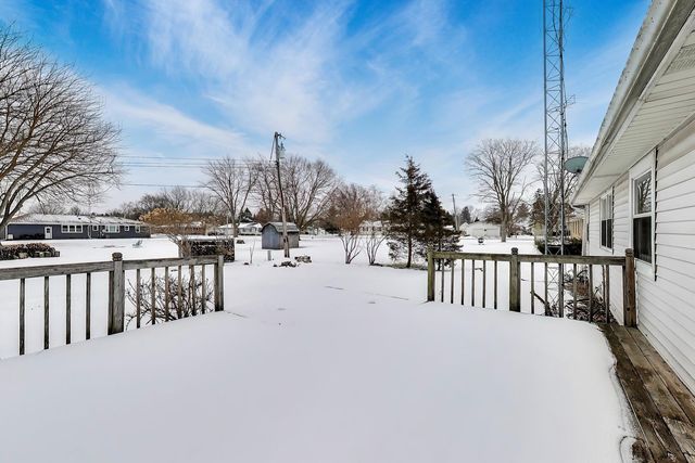 6212 Main Street, Union, IL 60180