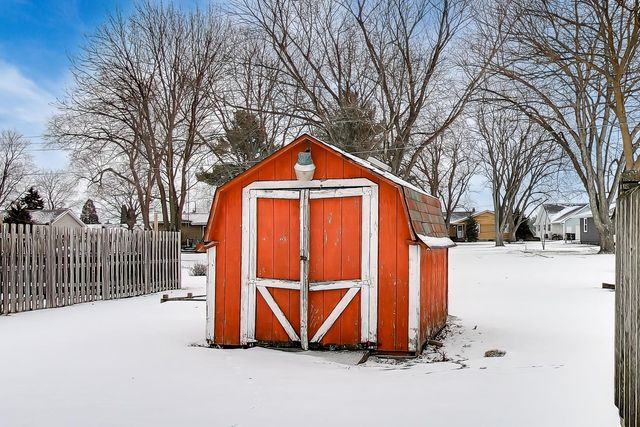 6212 Main Street, Union, IL 60180