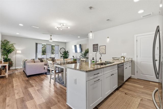 3902 W EVERETT STREET 1, Tampa, FL 33616