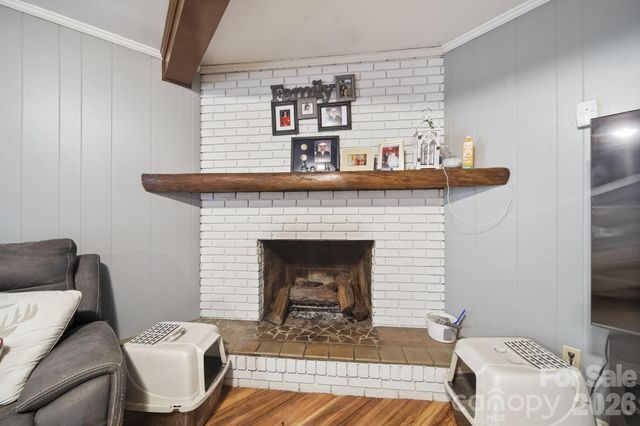 970 23rd Avenue NE, Hickory, NC 28601