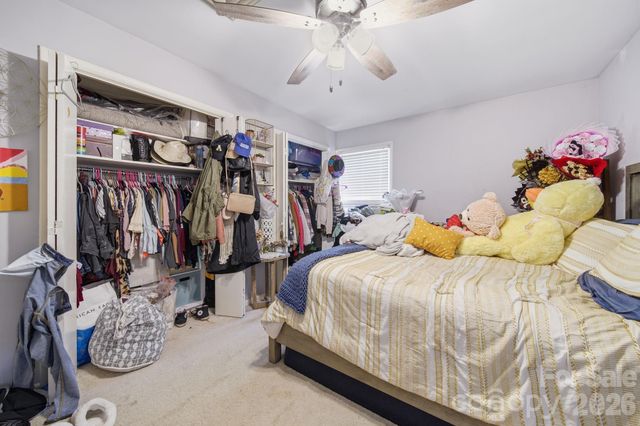 970 23rd Avenue NE, Hickory, NC 28601