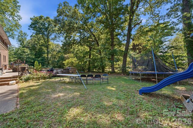970 23rd Avenue NE, Hickory, NC 28601