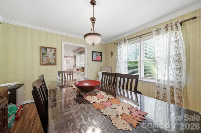 970 23rd Avenue NE, Hickory, NC 28601