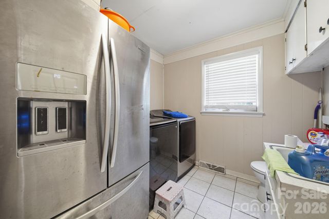 970 23rd Avenue NE, Hickory, NC 28601