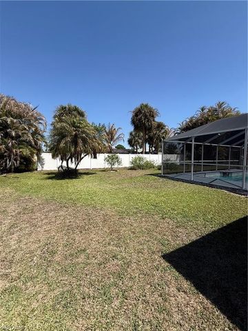 2612 7th ST W, Lehigh Acres, FL 33971