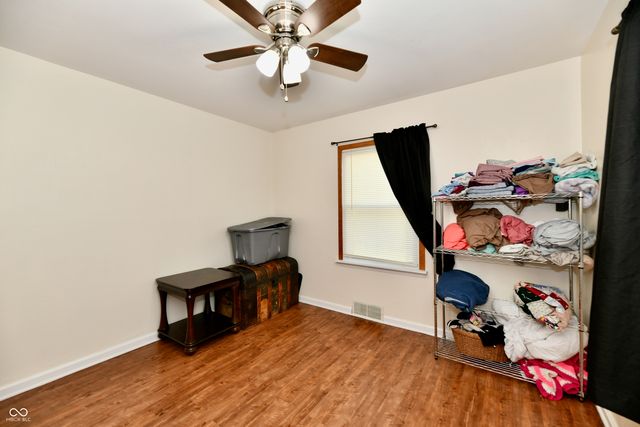 4020 S Lynhurst Drive, Indianapolis, IN 46221