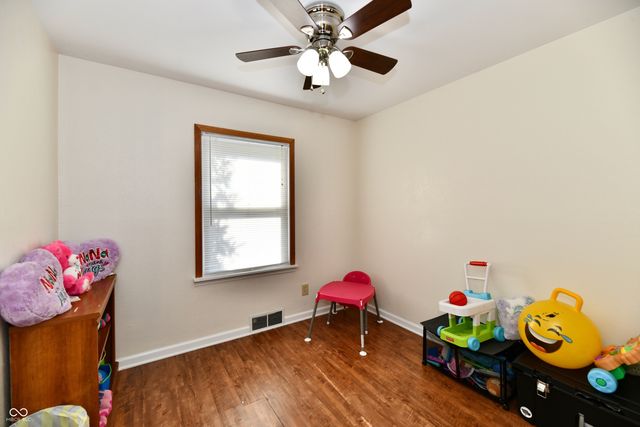 4020 S Lynhurst Drive, Indianapolis, IN 46221