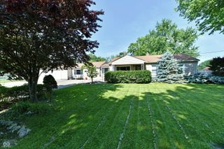 4020 S Lynhurst Drive, Indianapolis, IN 46221