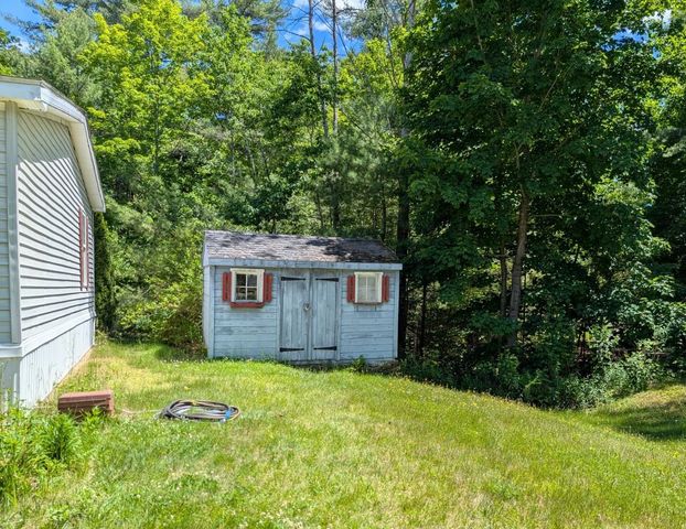 63 Sycamore Boulevard, Farmington, NH 03835