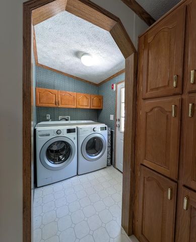 63 Sycamore Boulevard, Farmington, NH 03835