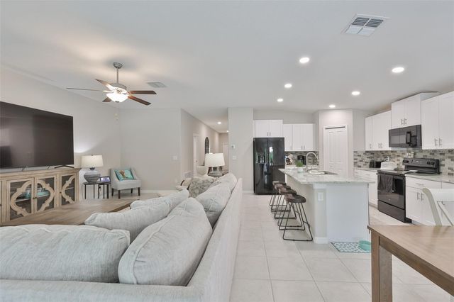 2838 LYTTON HALL DRIVE, Zephyrhills, FL 33540